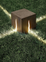 Crack Cube Garden Light