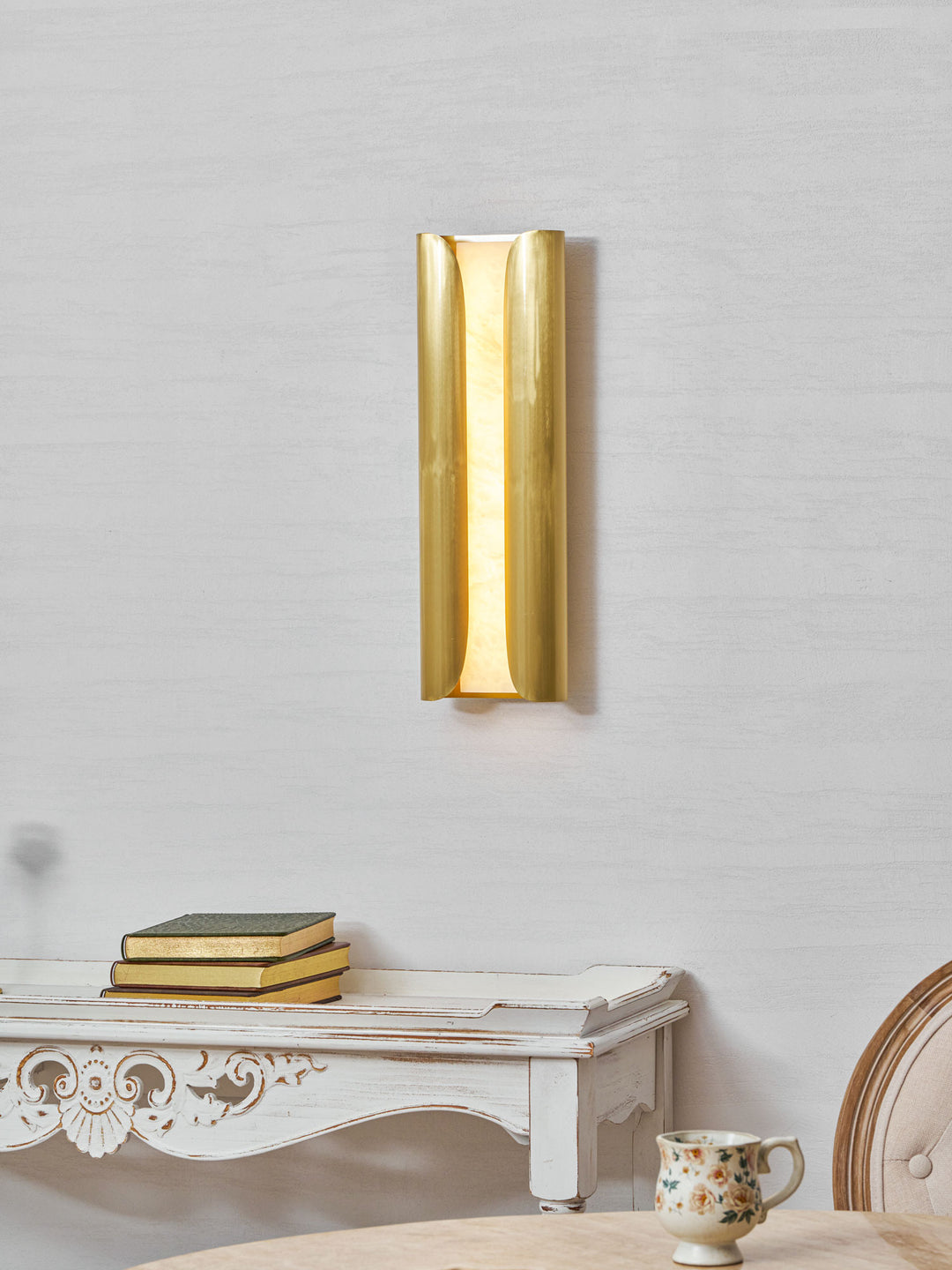 Cradled Alabaster Sconce - Vakkerlight