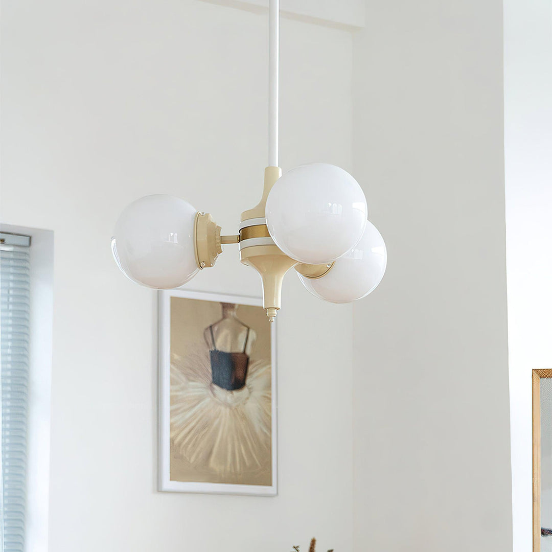 Cream Ball Chandelier - Vakkerlight