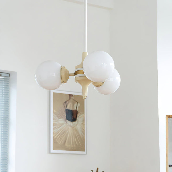 Cream Ball Chandelier - Vakkerlight