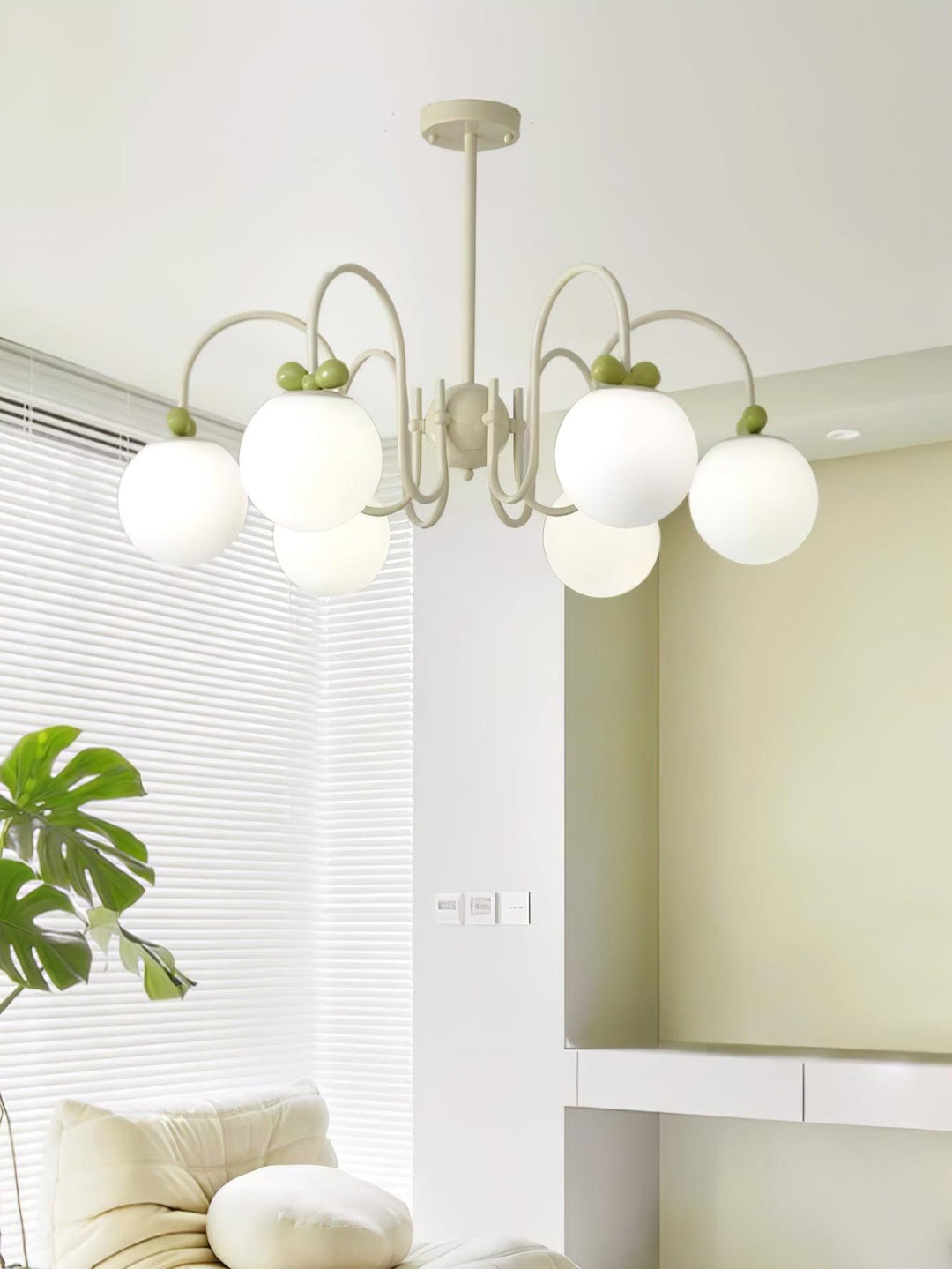 Cream Cherry Chandelier - Vakkerlight