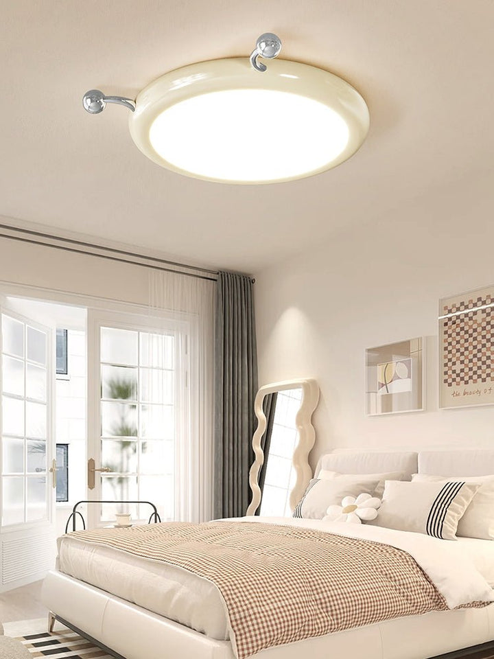 Cream Puff Ceiling Light - Vakkerlight