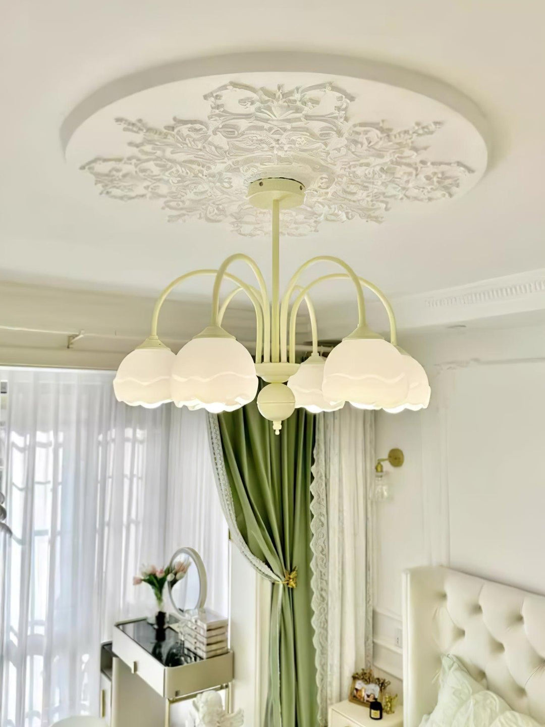 Creamy Glass Chandelier - Vakkerlight