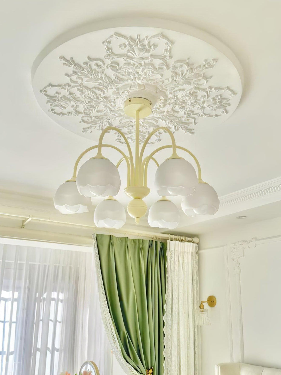 Creamy Glass Chandelier - Vakkerlight