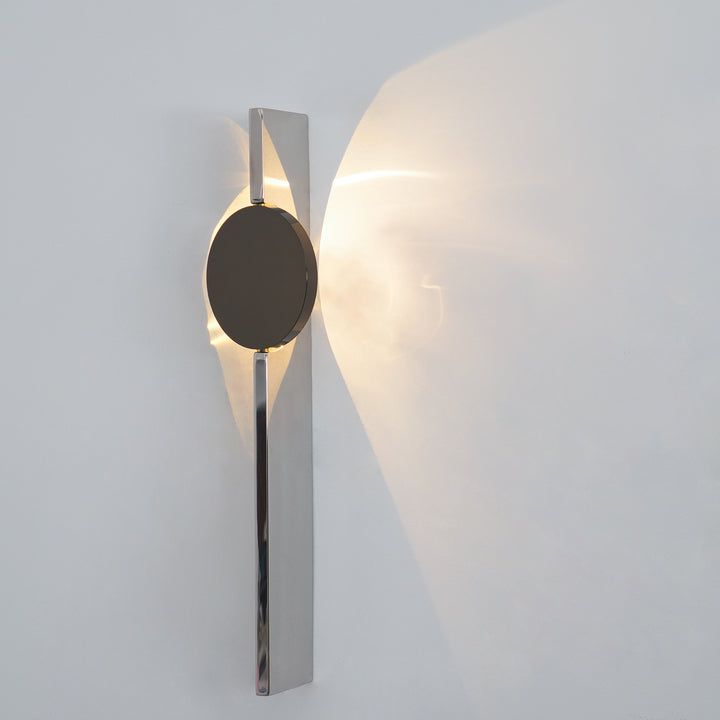 Creative Light And Shadow Wall Lamp