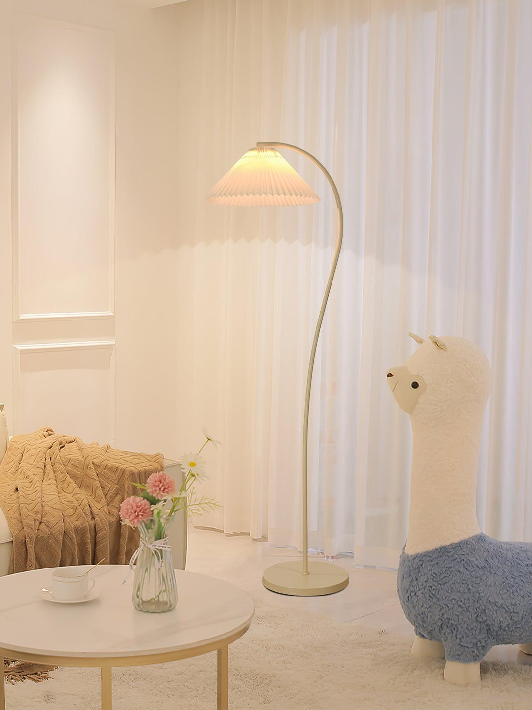 Crescini Pleated Floor Lamp - Vakkerlight