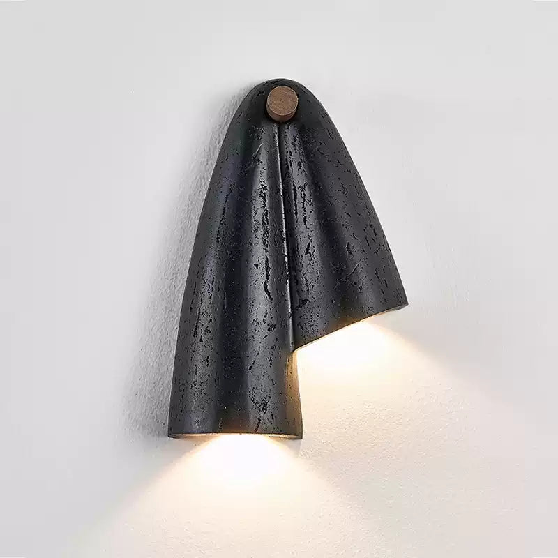 Creska Wall Lamp