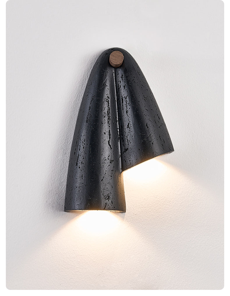 Creska Wall Lamp