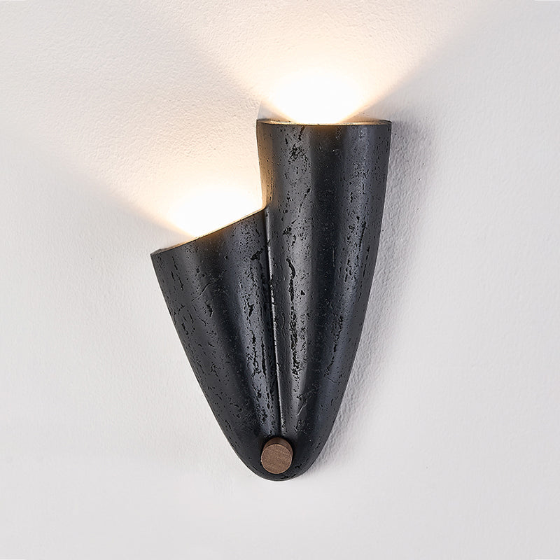 Creska Wall Lamp