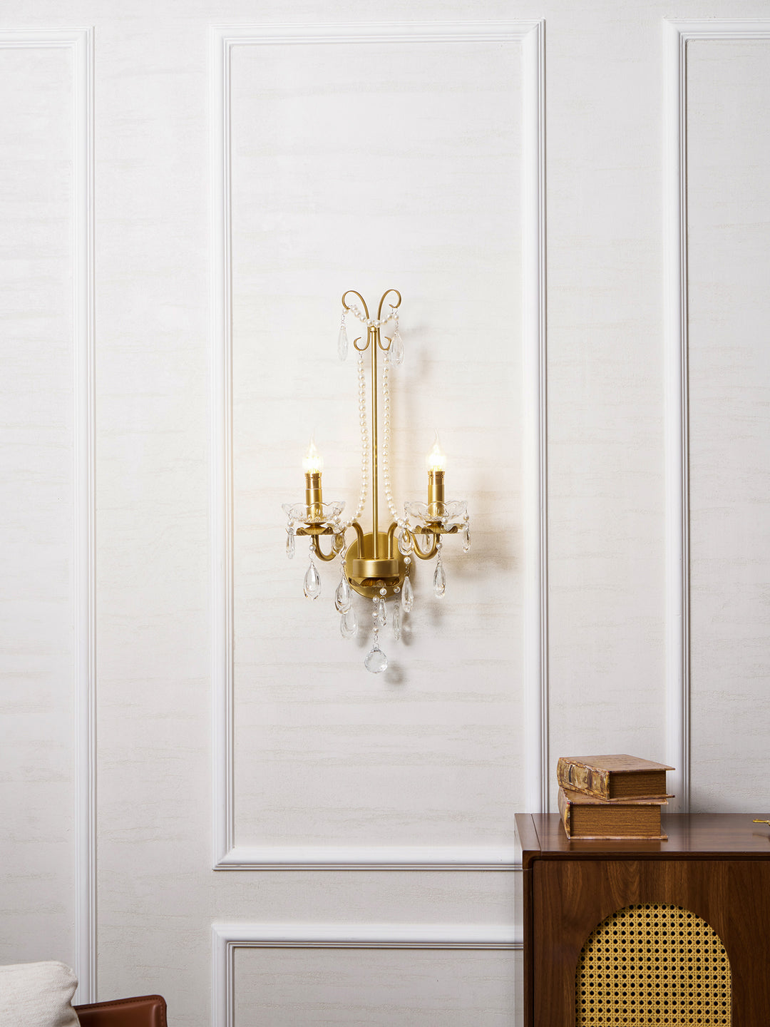 Crystal Pearl Chain Wall Lamp - Vakkerlight