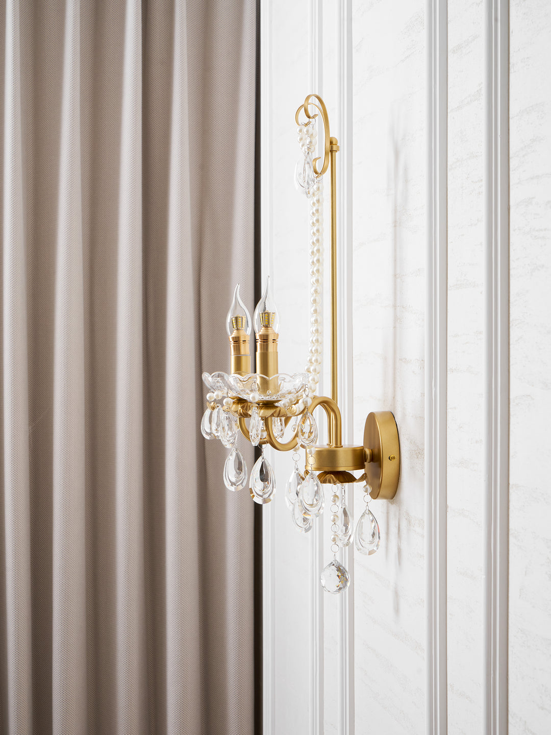Crystal Pearl Chain Wall Lamp - Vakkerlight