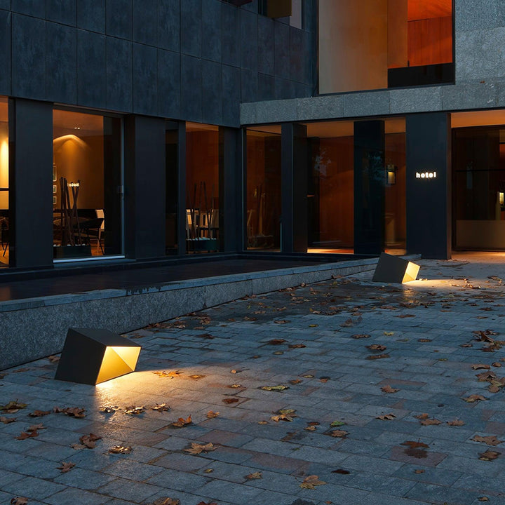 Cube Garden Outdoor Light - Vakkerlight