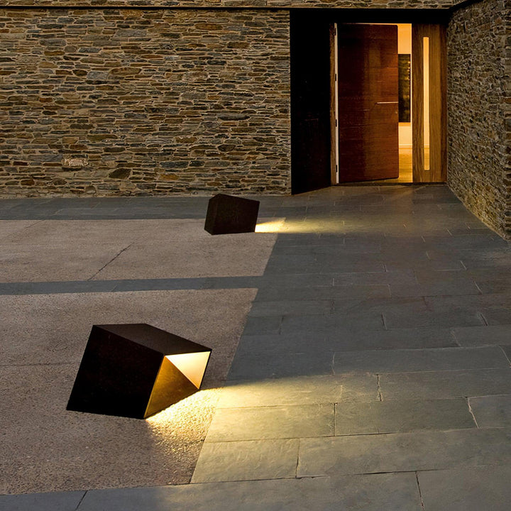 Cube Garden Outdoor Light - Vakkerlight