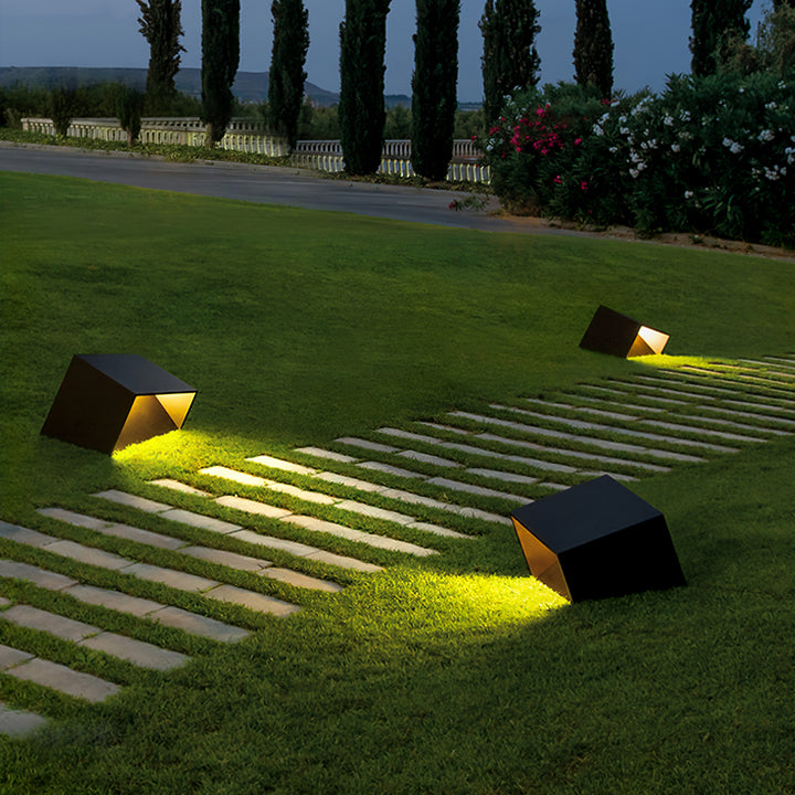 Cube Garden Outdoor Light - Vakkerlight