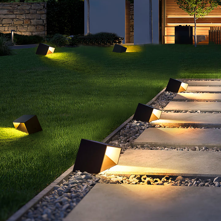 Cube Garden Outdoor Light - Vakkerlight