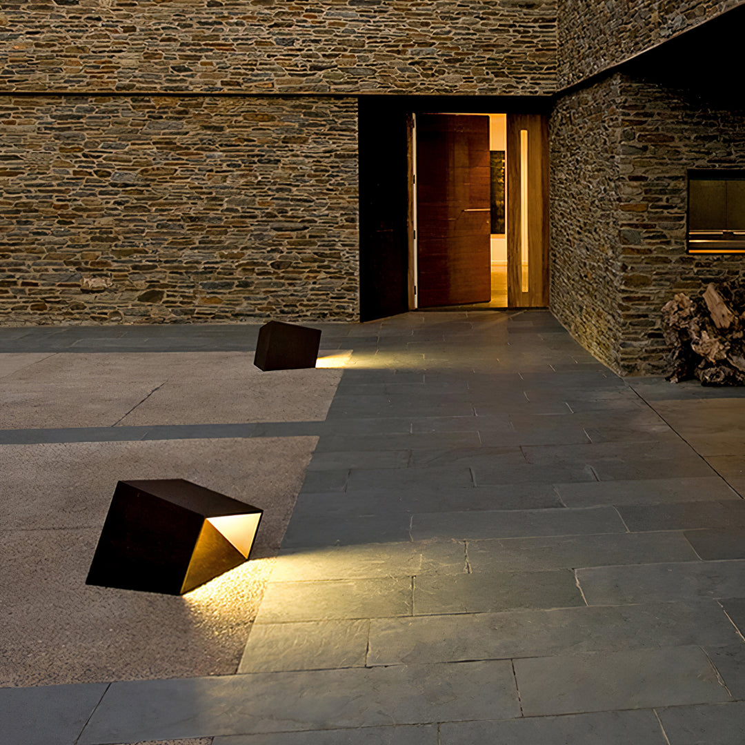 Cube Garden Outdoor Light - Vakkerlight