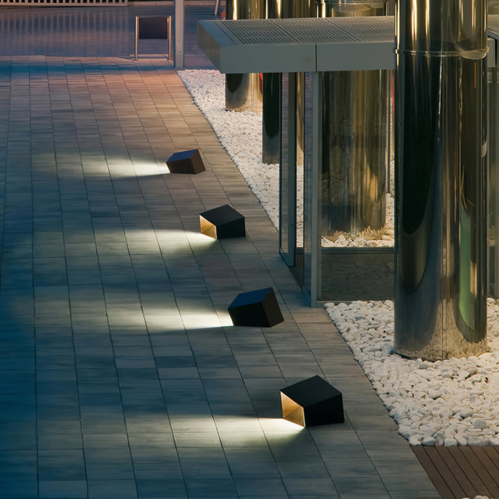 Cube Garden Outdoor Light - Vakkerlight