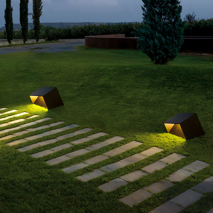 Cube Garden Outdoor Light - Vakkerlight