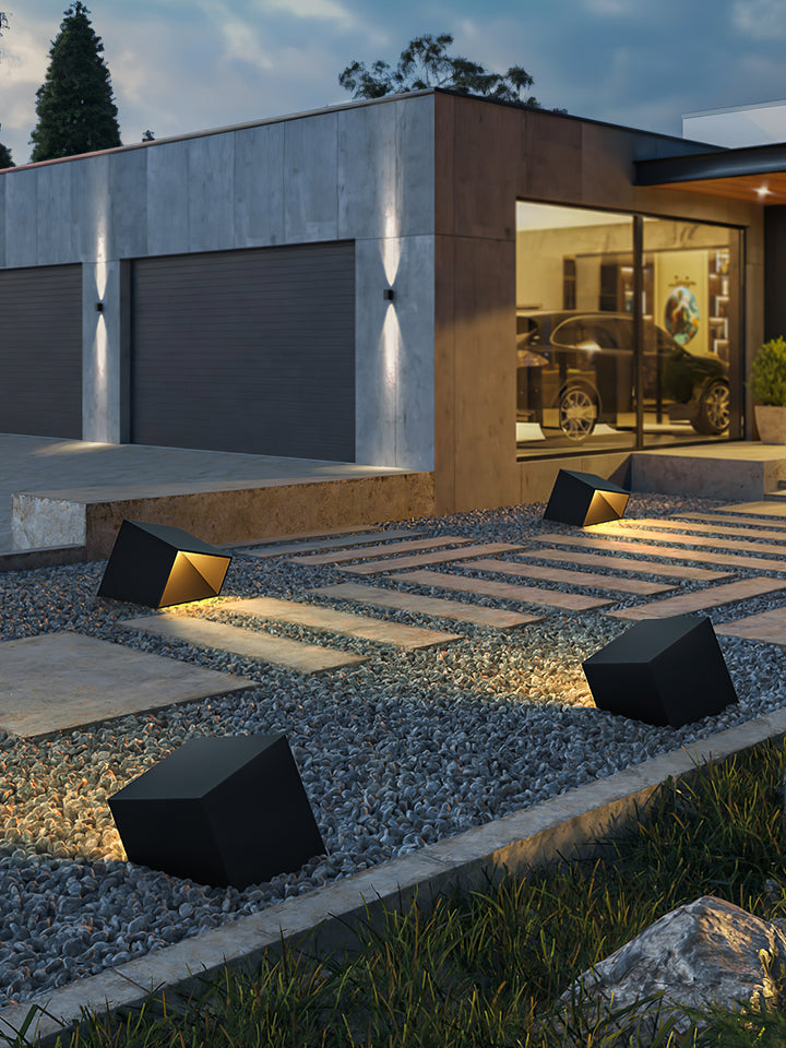 Cube Garden Outdoor Light - Vakkerlight