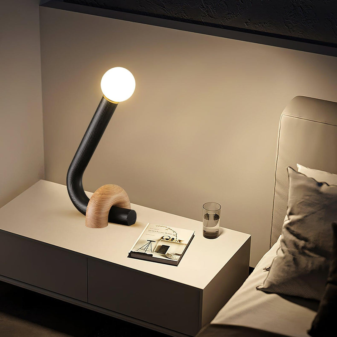 Curled Table Lamp - Vakkerlight