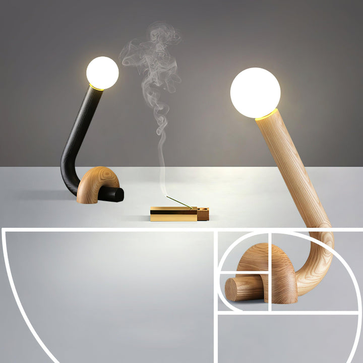 Curled Table Lamp - Vakkerlight