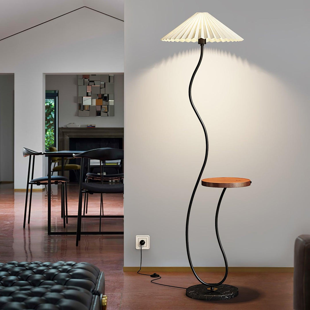 Curvatura Floor Lamp - Vakkerlight