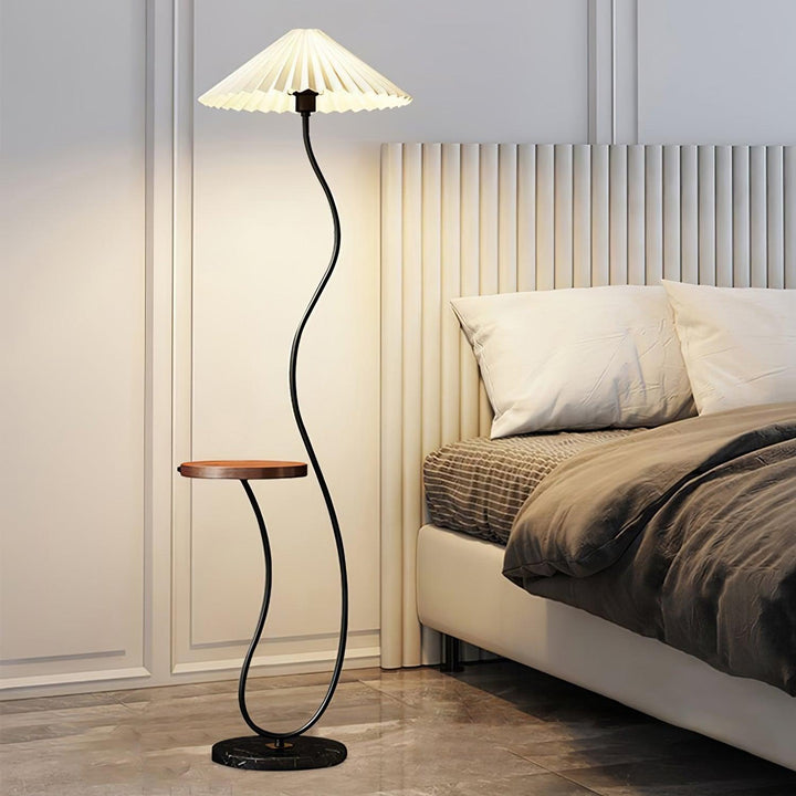 Curvatura Floor Lamp - Vakkerlight