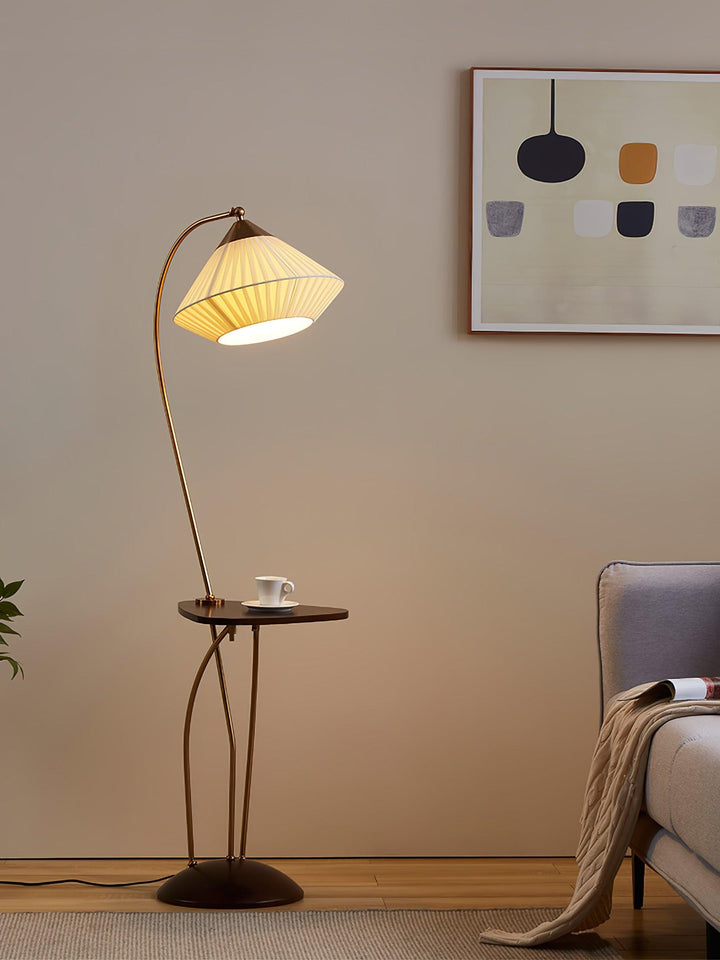 Curve With Table Floor Lamp - Vakkerlight