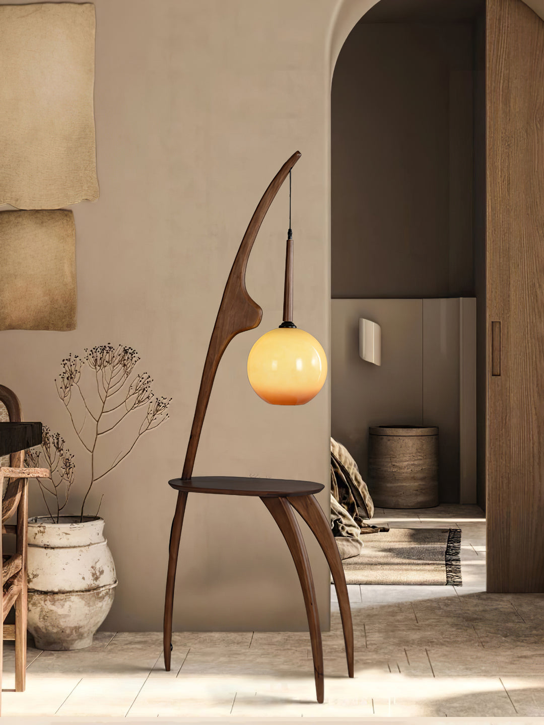 Curved Mantis Arm Floor Lamp - Vakkerlight