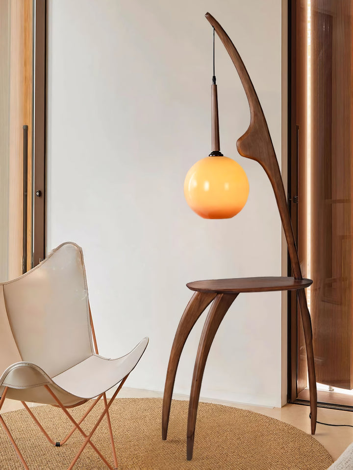 Curved Mantis Arm Floor Lamp