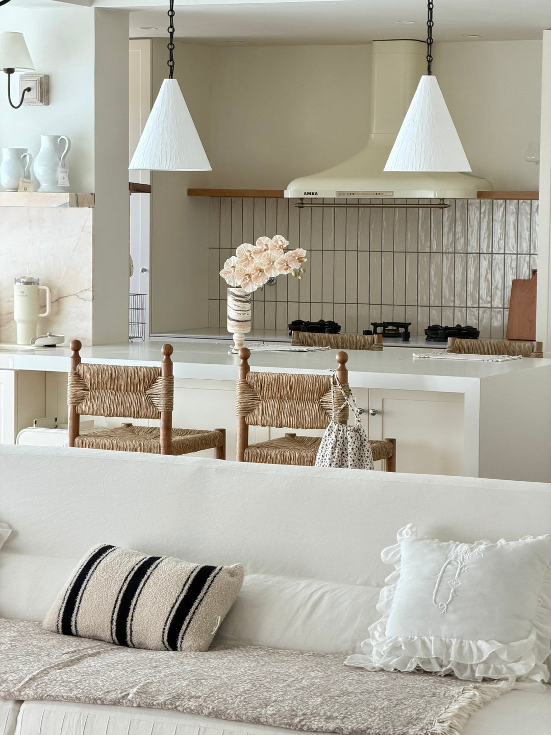 Cuspide Plaster Cone Pendant Light - Vakkerlight