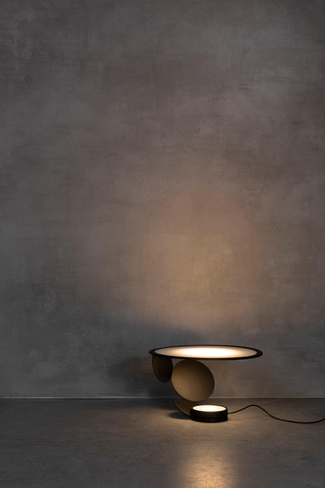 Cut Table Lamp - Vakkerlight