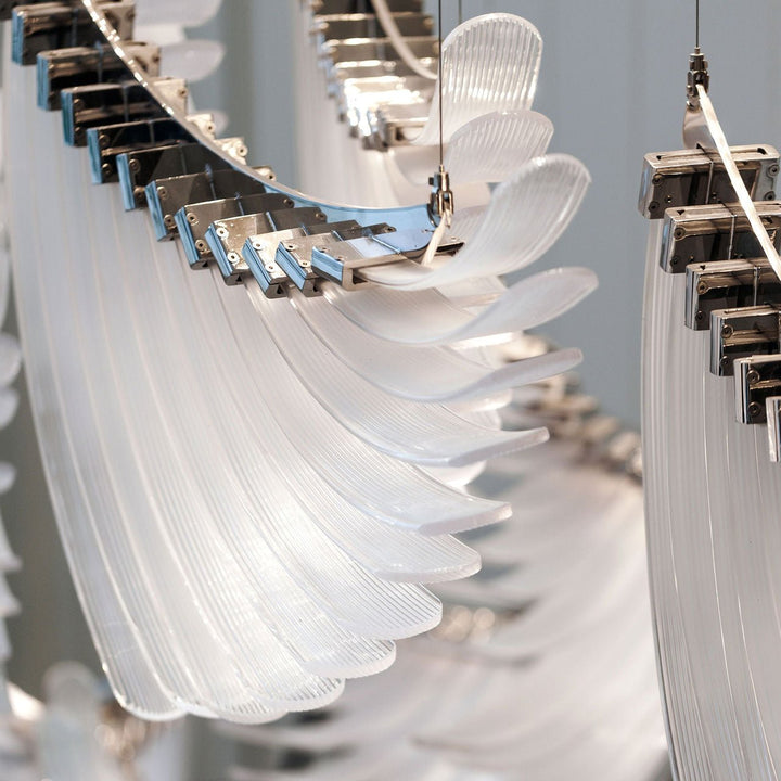 Bird Feather Wings Chandelier - Vakkerlight