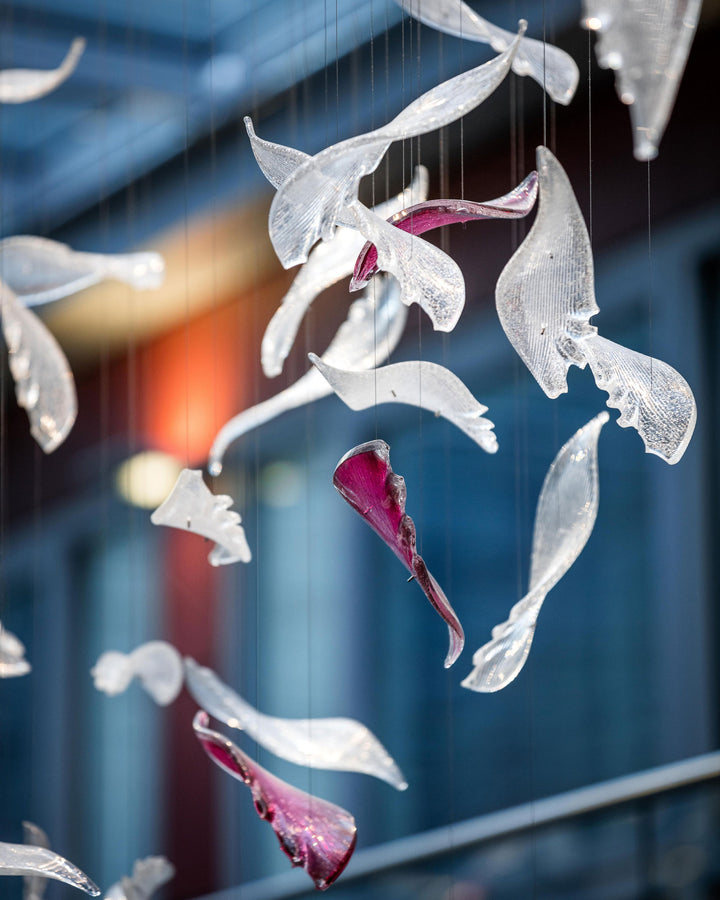 Flying Glass Feather Chandelier - Vakkerlight