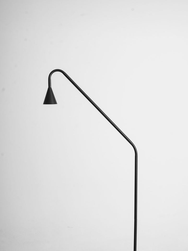 Pureform Floor Lamp - Vakkerlight