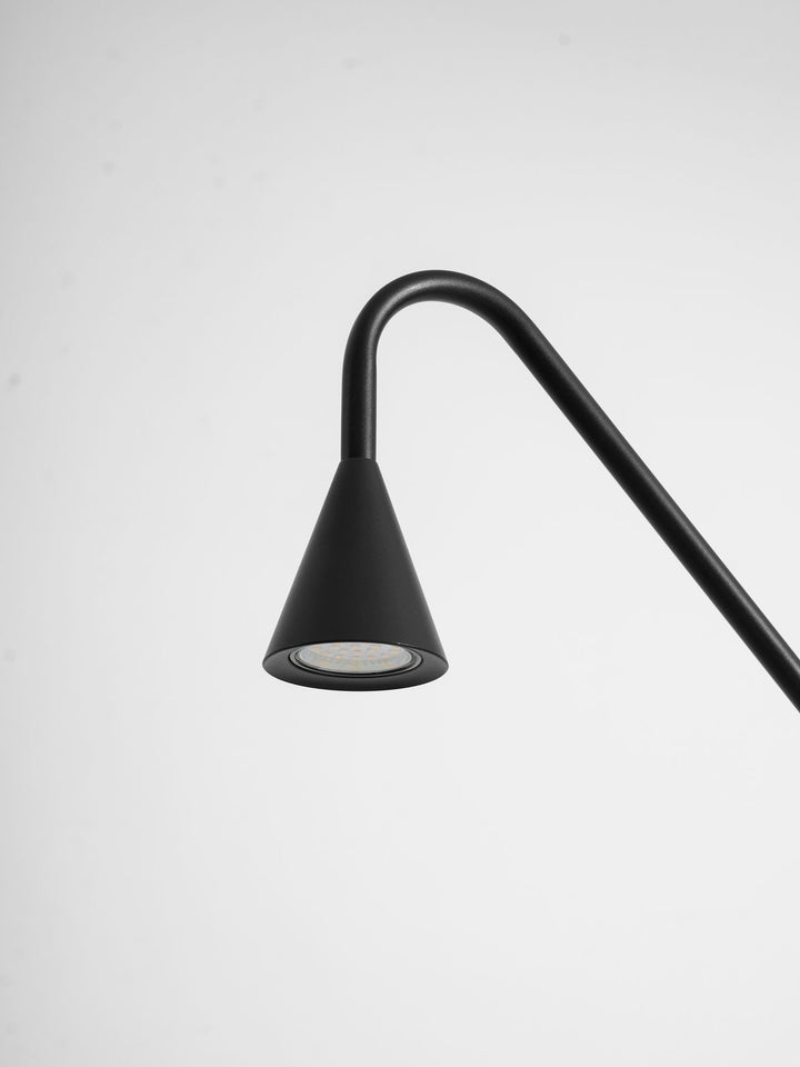 Pureform Floor Lamp - Vakkerlight