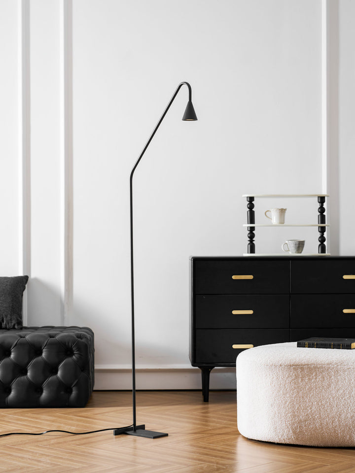 Pureform Floor Lamp - Vakkerlight