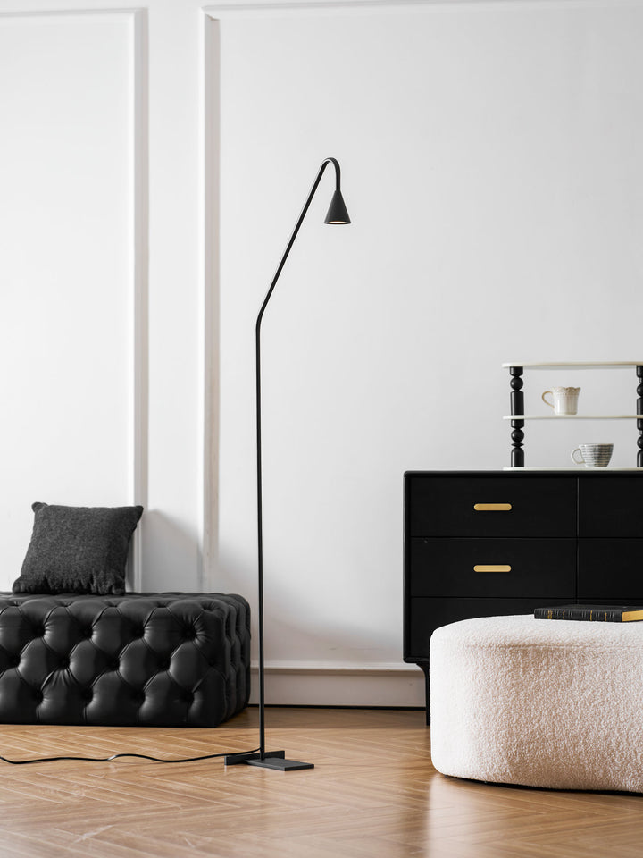 Pureform Floor Lamp - Vakkerlight