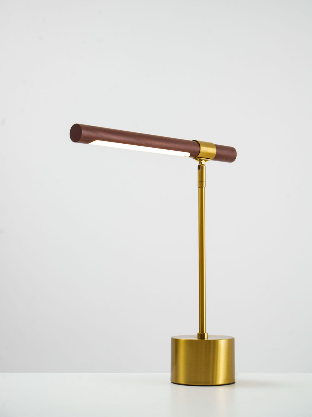Linear Table Lamp - Vakkerlight