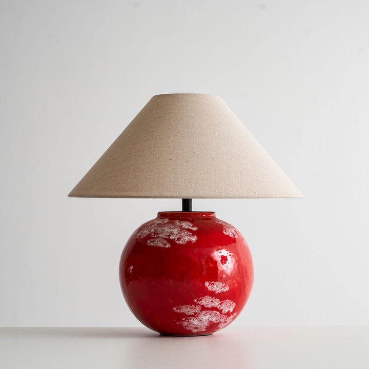 Emberveil Table Lamp - Vakkerlight