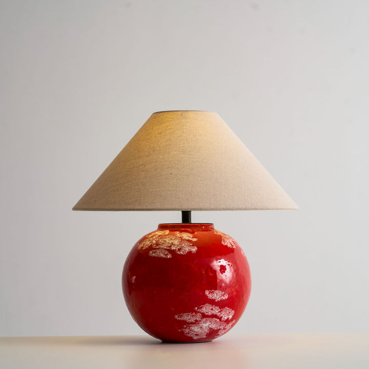 Emberveil Table Lamp - Vakkerlight
