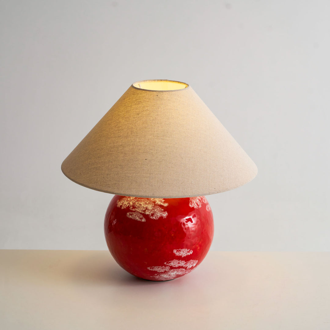 Emberveil Table Lamp - Vakkerlight