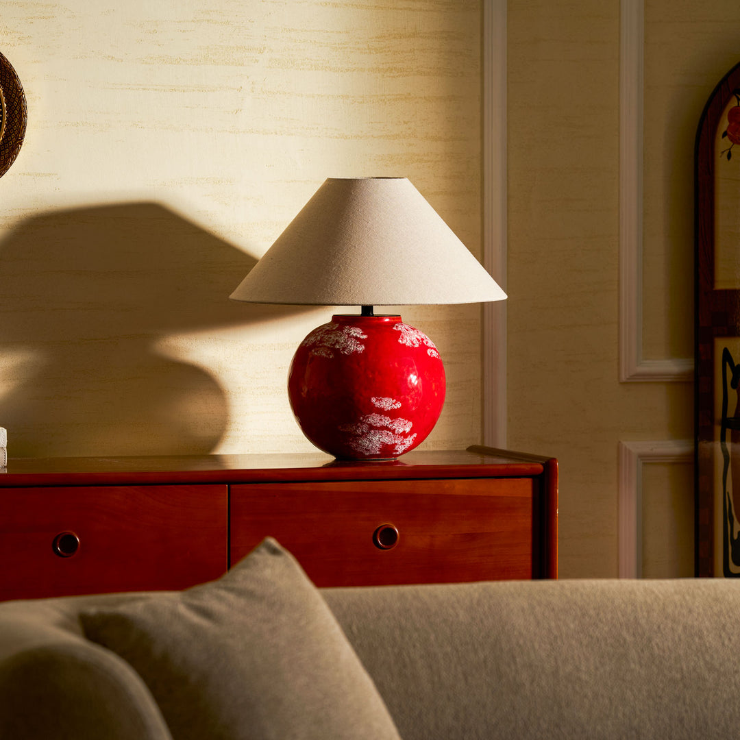 Emberveil Table Lamp - Vakkerlight