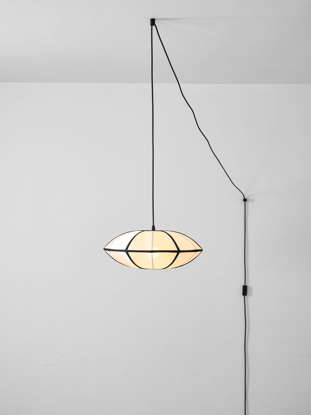Bombori Pendant Swag Lamp
