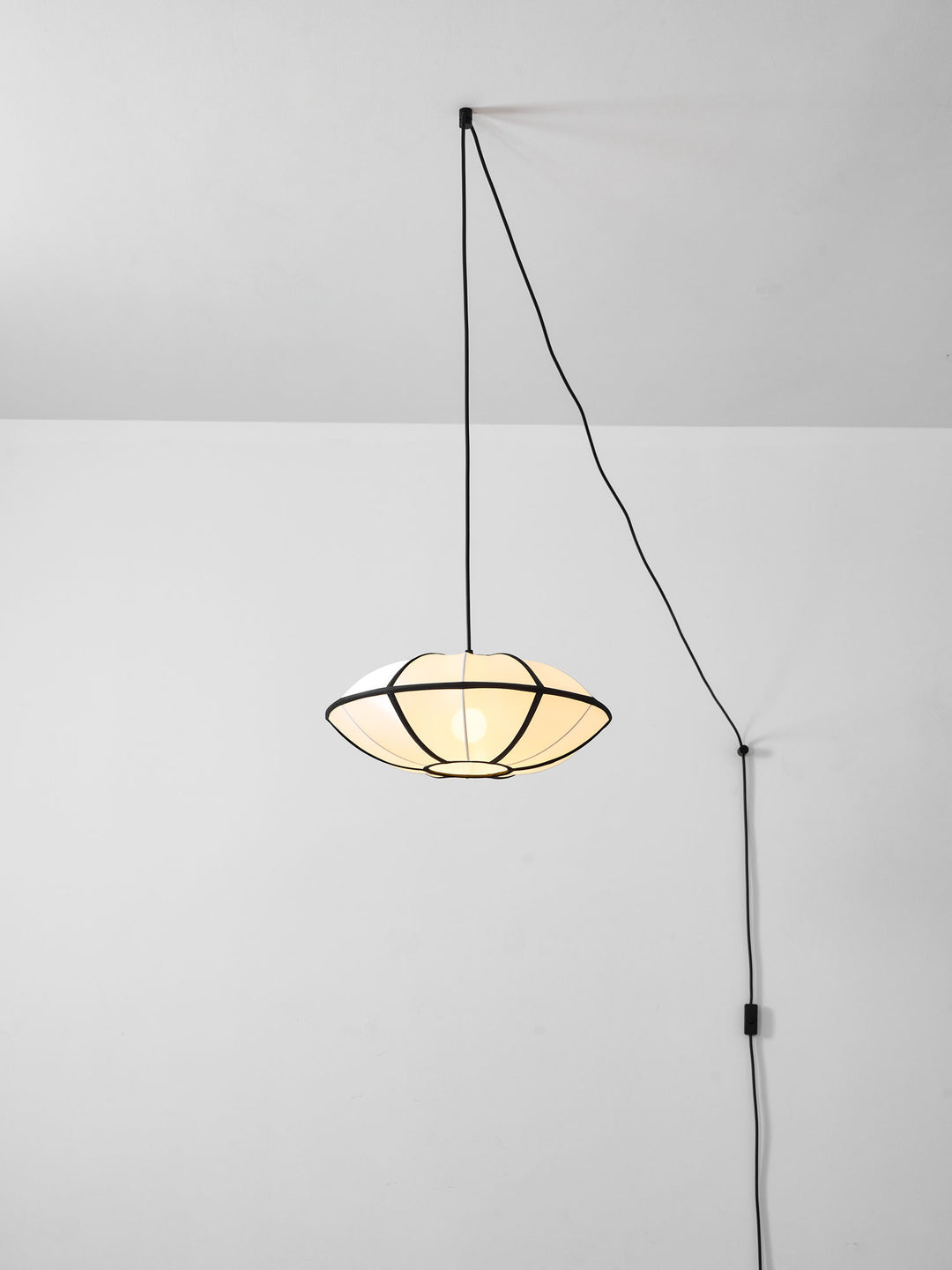 Bombori Pendant Swag Lamp
