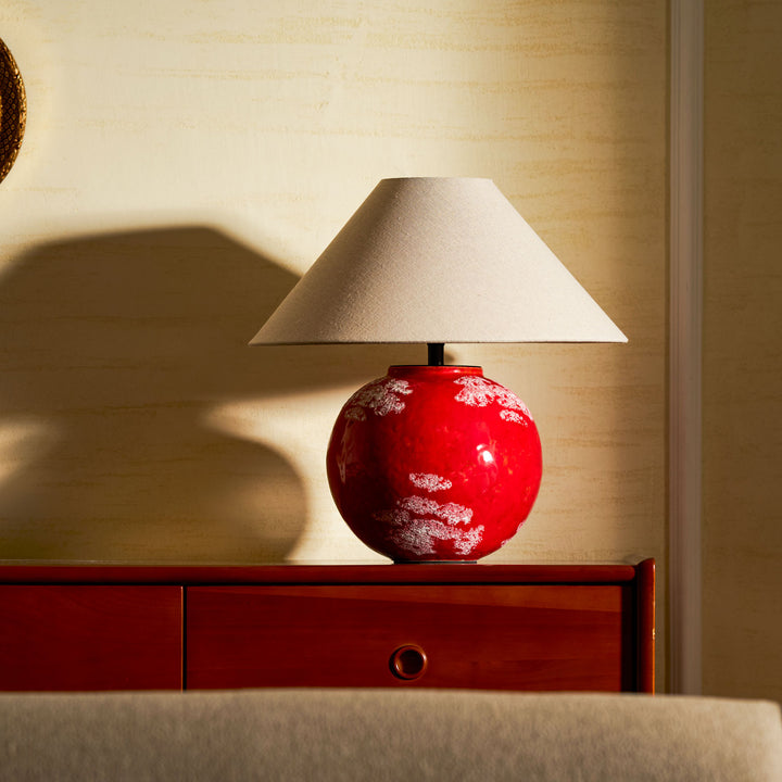Emberveil Table Lamp - Vakkerlight