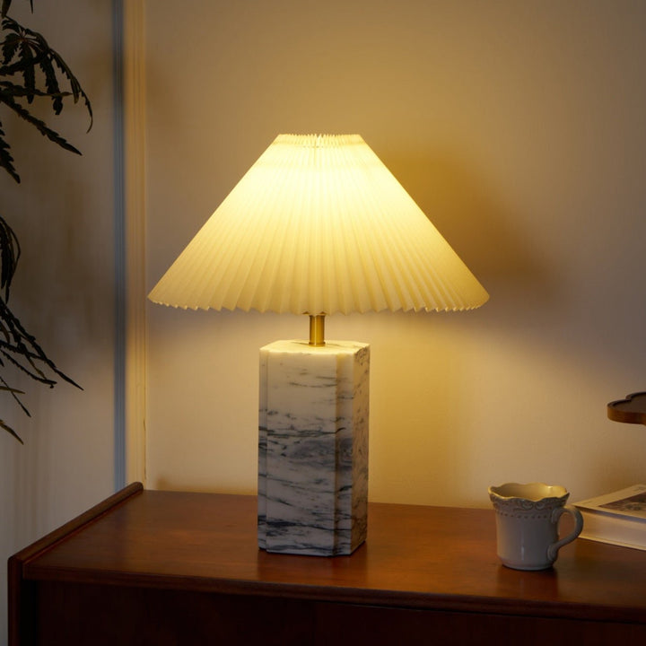 Bianca Marble Table Lamp - Vakkerlight