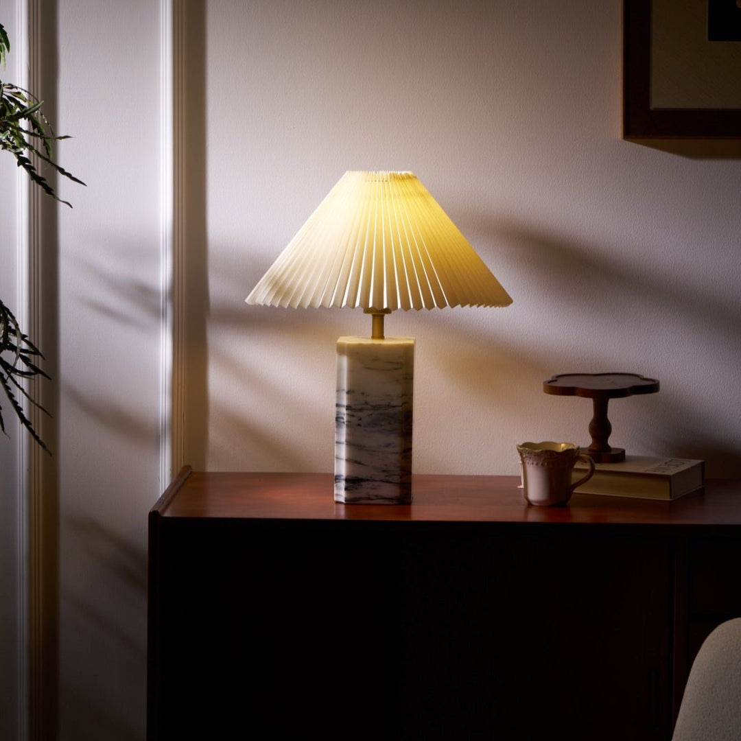 Bianca Marble Table Lamp - Vakkerlight