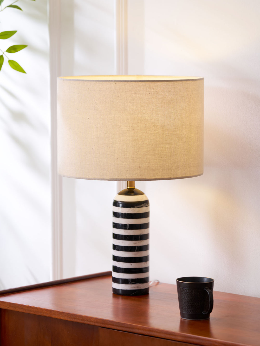 Tuxedo Marble Table Lamp - Vakkerlight
