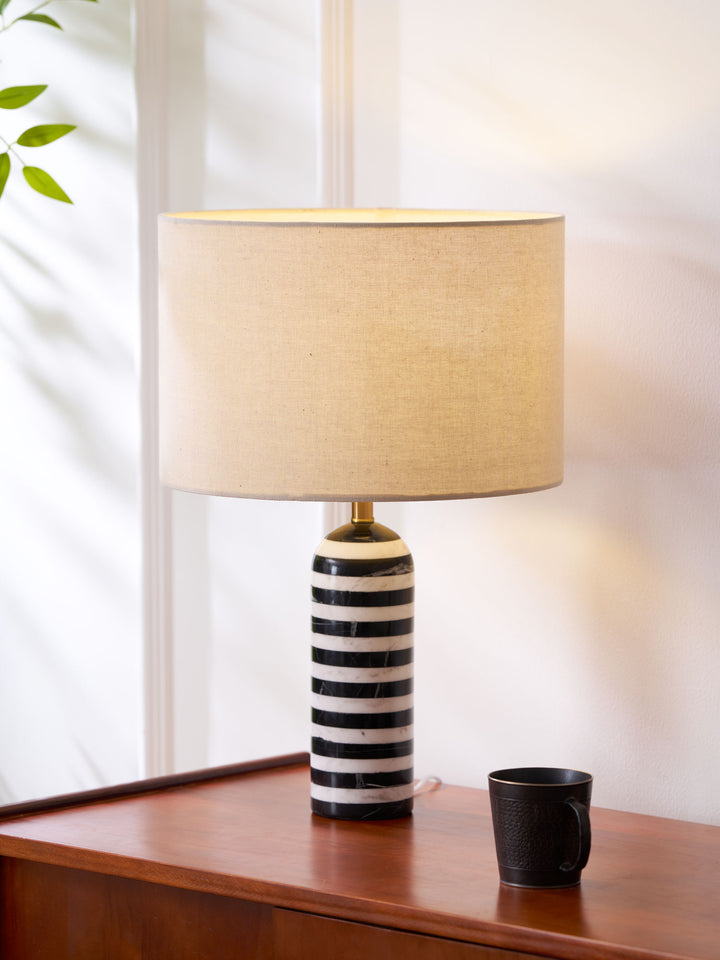 Tuxedo Marble Table Lamp - Vakkerlight